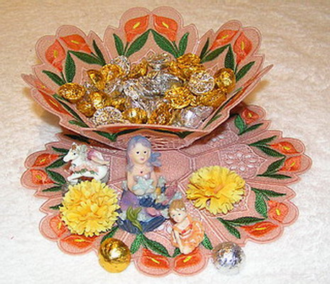 Decorated Bowl with Doily