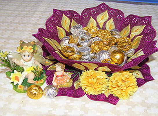 Decorated Bowl with Doily