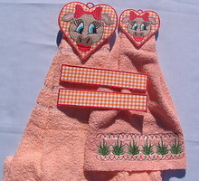 Towel Toppers