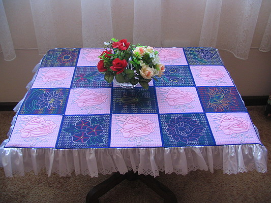 Trapunto Colorful Flower Quiltblocks