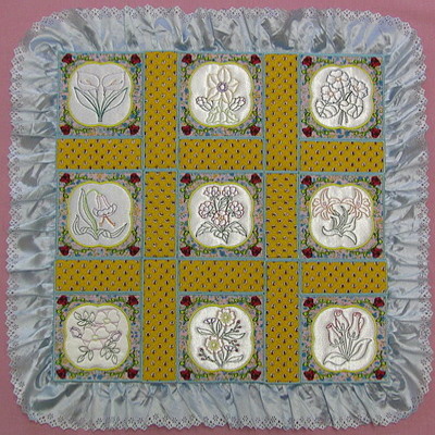 Trapunto Flower Quiltblocks