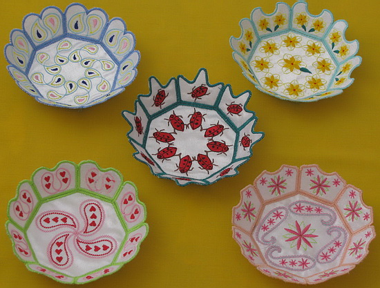 Mixed Appliqu Side Plates Set 01